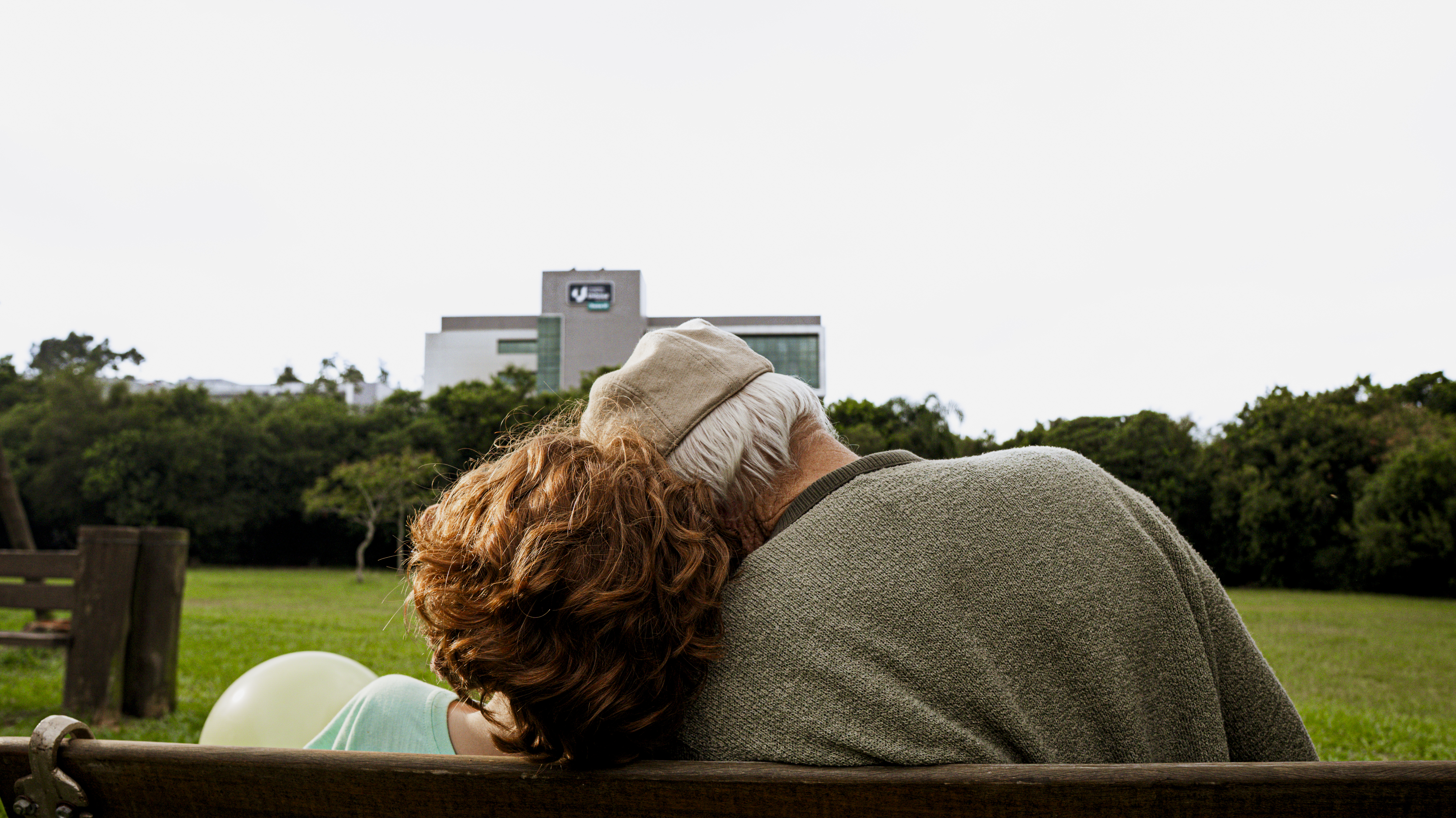 Frame do filme Institucional da Unimed Vale do Sinos - 50 Anos